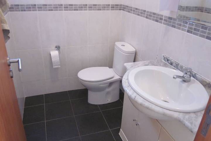 Casa Iva 3 bedroom, 3 bathroom house with swimming pool and sea views in Estreito da Calheta, Madeira