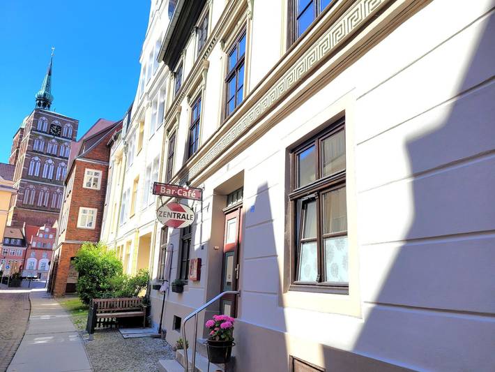 Ferienwohnung für 4 Personen, mit Garten, mit Haustier beim Ozeaneum Stralsund - 3