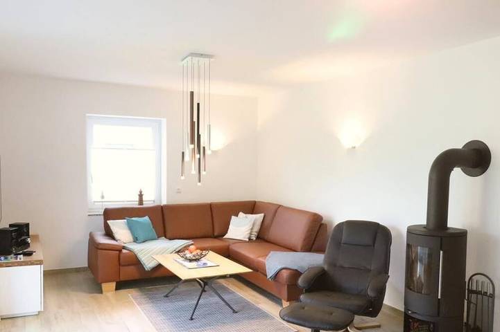 Ferienwohnung für 4 Personen, mit Terrasse und Garten sowie Sauna