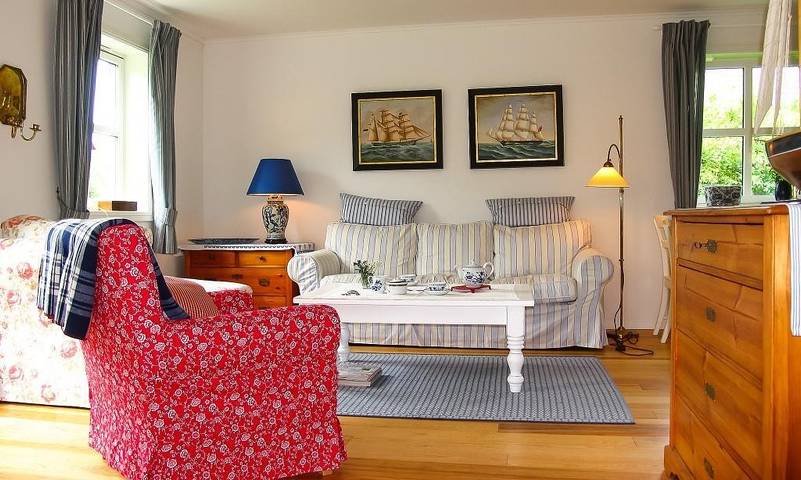 Ferienhaus für 6 Personen, mit Garten und Ausblick in Wieck am Darß - 2