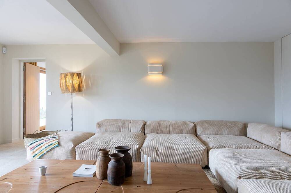 Villa Allegria with 6 bedrooms, swimming pool and sea view in Alata (Corsica), Ajaccio e dintorni