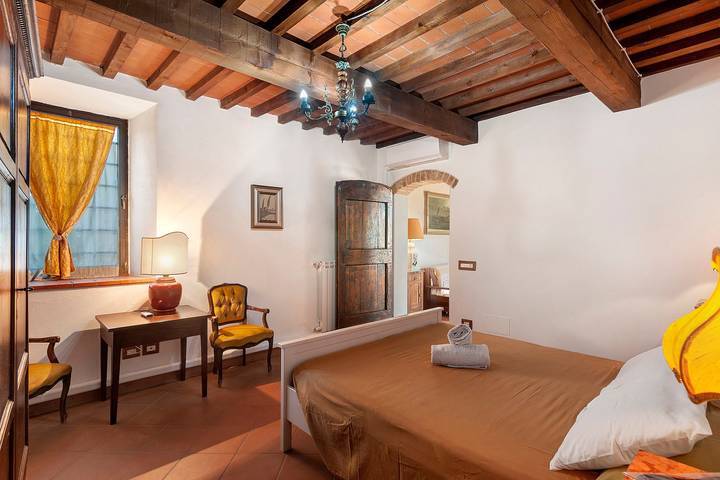 Appartamento intero, Appartamento Rosmarinus - Bilocale con vista sui vigneti toscani in San Casciano in Val di Pesa, Chianti