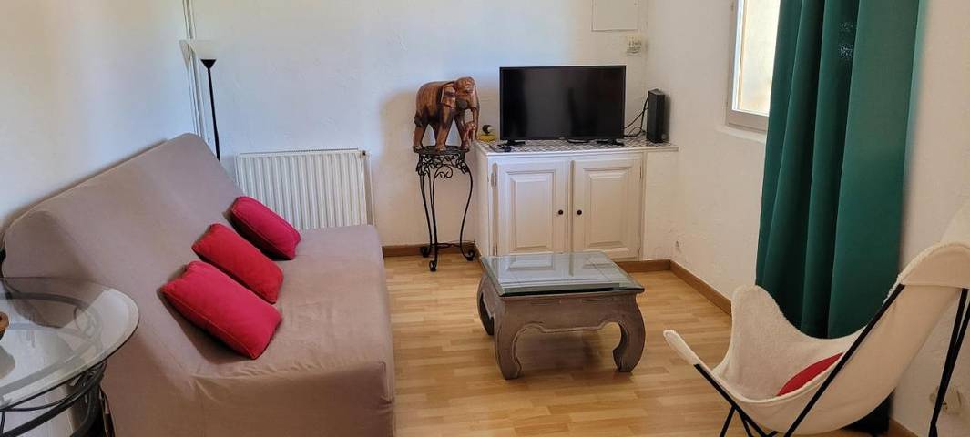 Gîte pour 4 personnes, avec jardin à Trans-en-Provence - 4