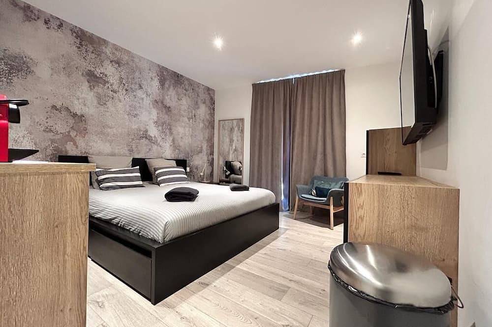 Apartamento entero, New studio with fully equipped kitchen 100m from Jaude in Clermont-Ferrand, Parque Natural Regional Volcans d'Auvergne