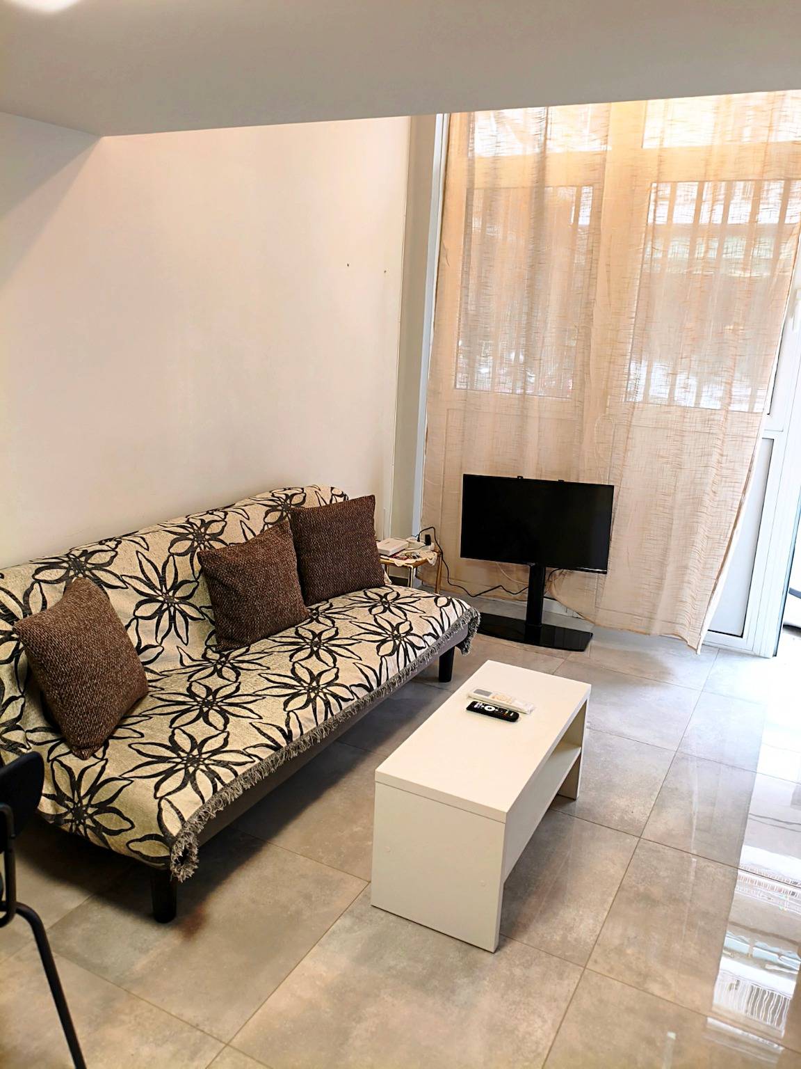 Centraal Metro Luxe Appartement in Thessaloniki, naast Analipsi Metro, foto 9