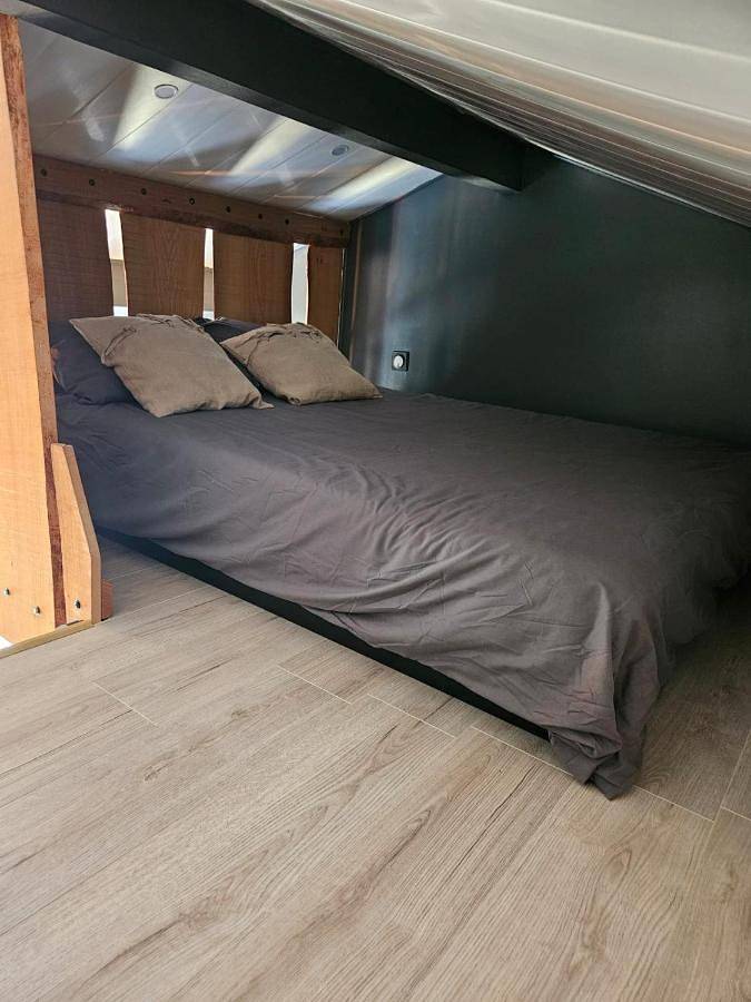 Gîte pour 3 personnes, avec jardin à Ambérieu-en-Bugey - 2