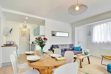 Location de vacances pour 6 personnes, avec jardin et terrasse dans Plage du Port d'Orange