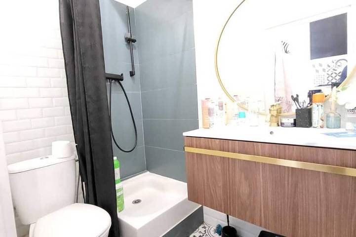 Appartement entier, Très beau T2 neuf hyper centre 4p wifi lave linge, calme et lumineux in Corte, Parc naturel régional de Corse