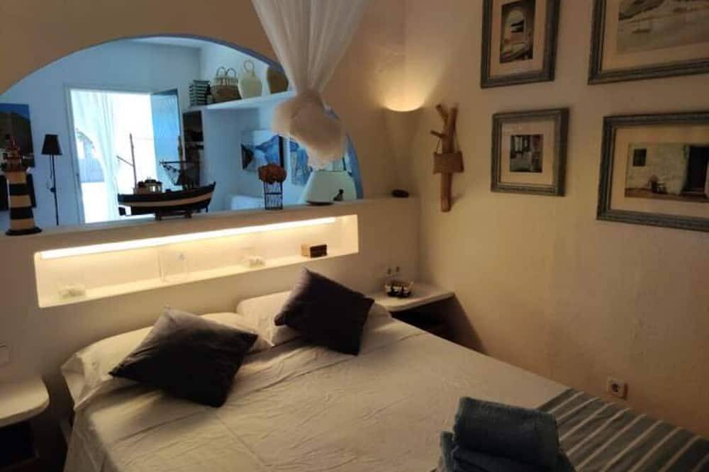 Entire apartment, Holiday apartment Binibeca Vell for 1 - 3 persons with 2 bedrooms - Row house in Binisafua, Sant Lluís