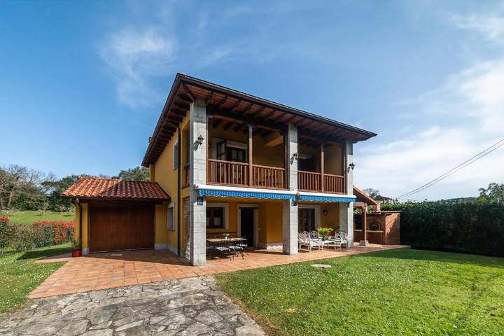 Casa rural para 8 personas, con vistas en Ovio - 2
