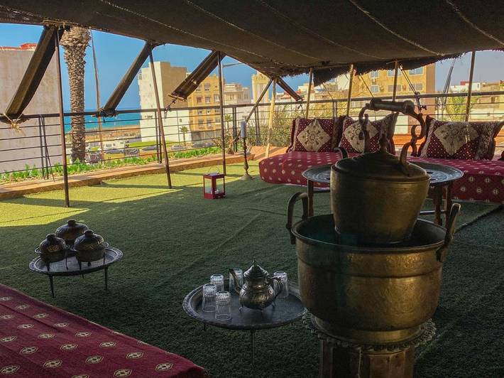 Casa de vacaciones para 9 personas, con piscina para niños y jacuzzi además de piscina y jardín en Rabat