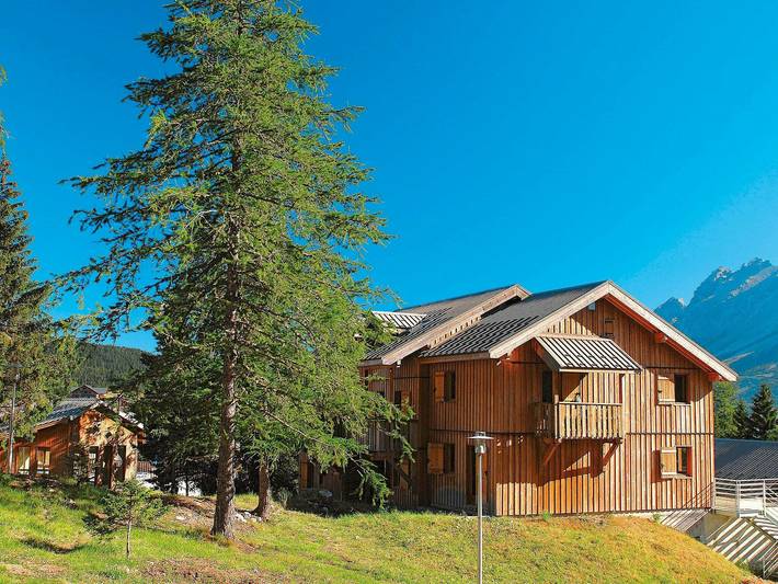 Appartement de vacances pour 10 personnes, avec Balcon/Terrasse et Balcon ainsi que Terrasse et Piscine