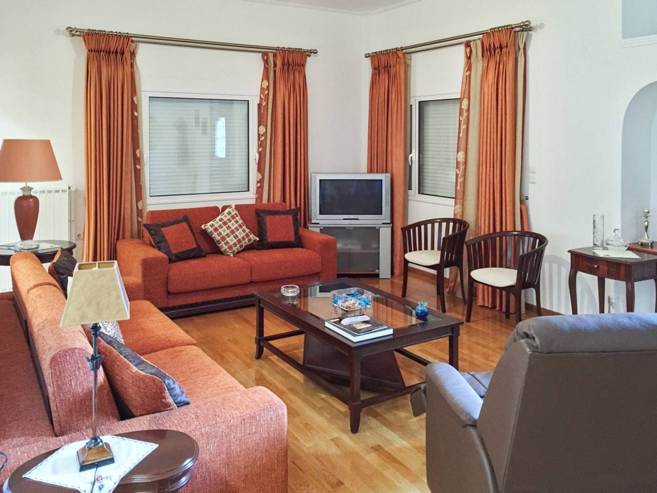 Charmantes Haus mit Bergblick in Manthirea in Peloponnes