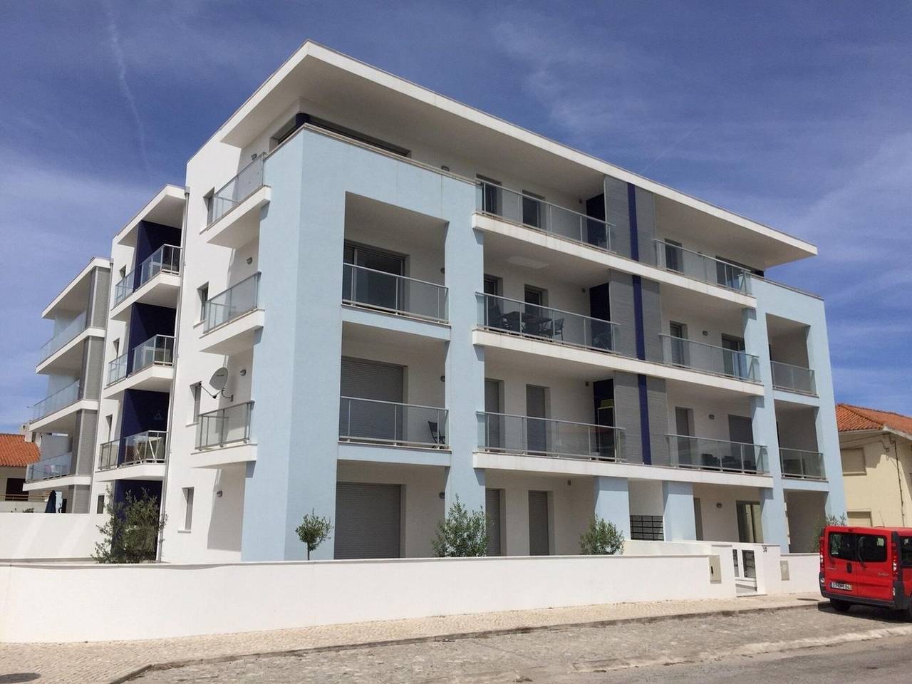 Ganze Wohnung, Beautiful Apartment in São Martinho do Porto with Balcony in Praia de São Martinho do Porto, São Martinho do Porto