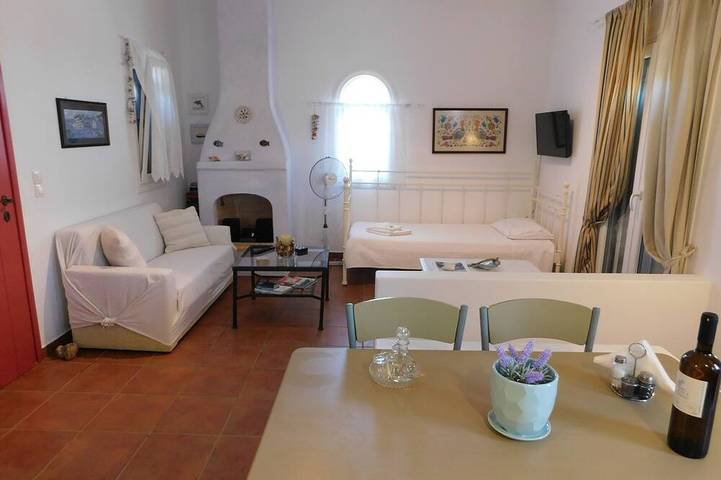 Maison Callisto 3 Paros Marpissa Piso Livadi in Marpissa, Paros