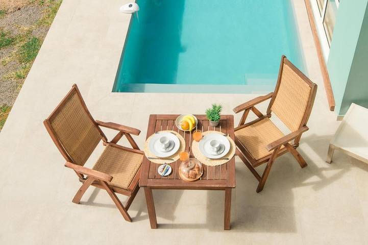 Gîte pour 4 personnes, avec piscine ainsi que jardin et vue en Martinique - 4