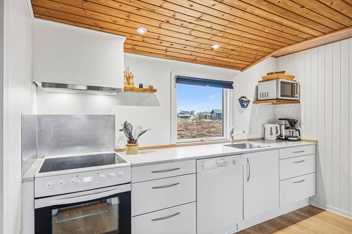 Ferienhaus für 6 Personen, mit Balkon/Terrasse und Terrasse sowie Sauna in Hvide Sande - 3
