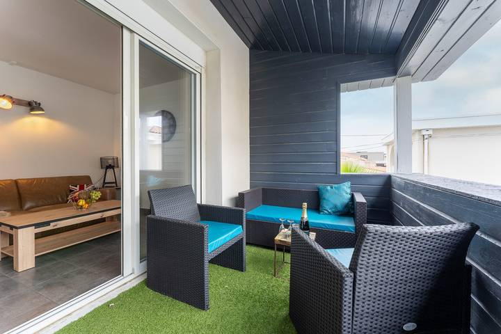 Appartement entier, Ares - Vue Mer - Accès direct plage in Grau-d'Agde, Agde