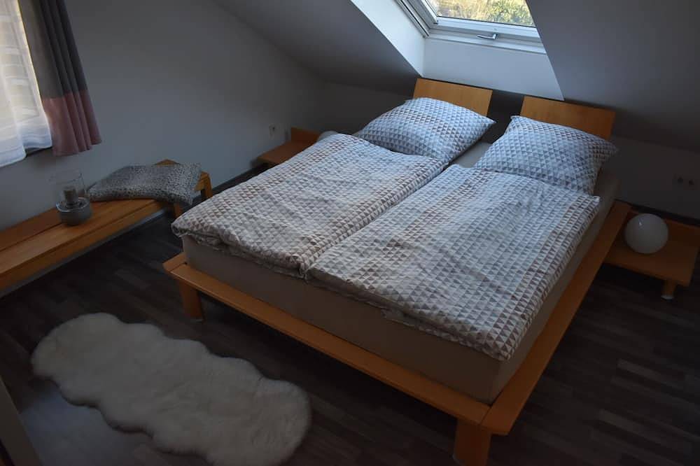Ganze Wohnung, Mittelpunkt Fichtelgebirge, Fränkische Schweiz, Frankenwald in Himmelkron, Oberes Maintal - Coburger Land