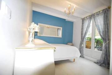 Gîte pour 4 personnes, avec balcon dans Office De Tourisme De Trouville Sur Mer