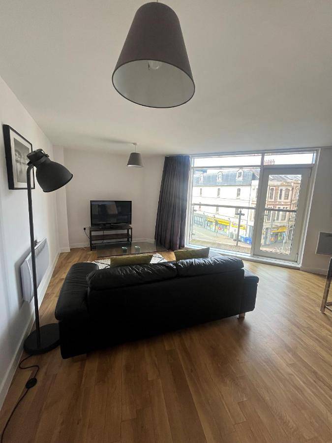 Entire apartment, Quayside Apartments by Urban Space in Cardiff Bay, Cardiff