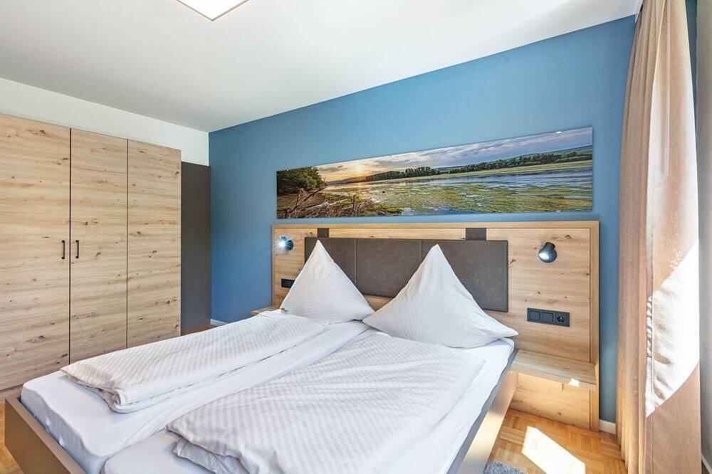 Ganze Wohnung, Ferienwohnung 2, 52qm, 1 Schlafzimmer, max. 4 Personen in Bad Bellingen, Südschwarzwald