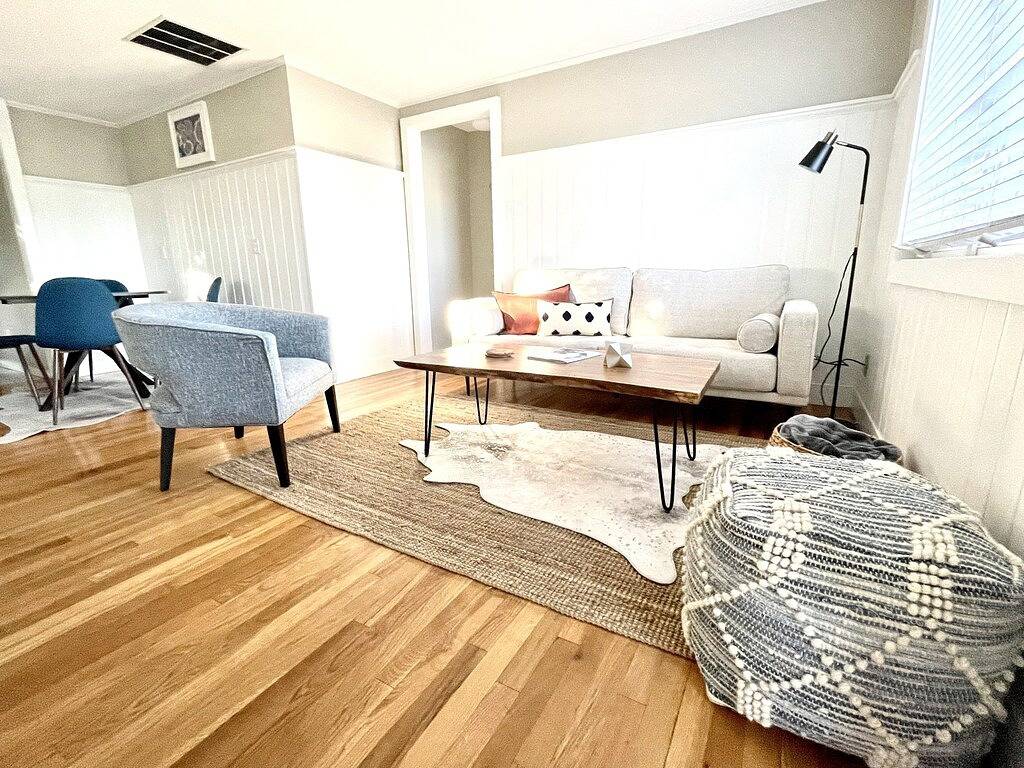 Updated, 2 Bedroom Cottage, close to Boulder in Boulder County