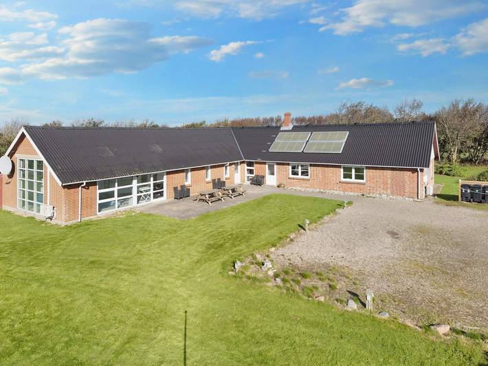 Ferienhaus für 12 Personen, mit Pool und Garten, mit Haustier - 1
