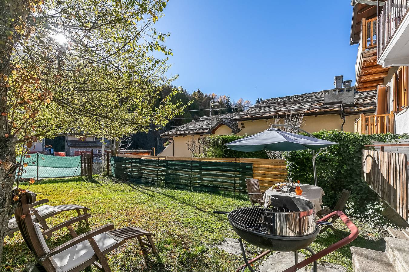 Entire apartment, Garden Home in Sauze d'Oulx, Via Lattea