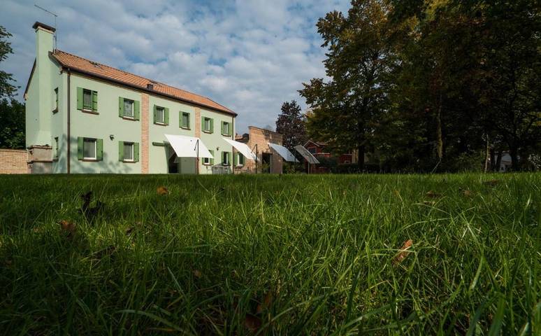 B&b per 3 persone, con Terrazza e Giardino nonché Panorama a Mira