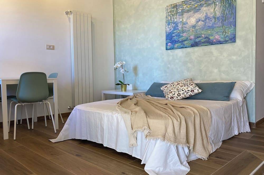 Apartamento entero, The house of memories in the historic center of Monterotondo has 2 apartments in Monterotondo, Provincia de Roma
