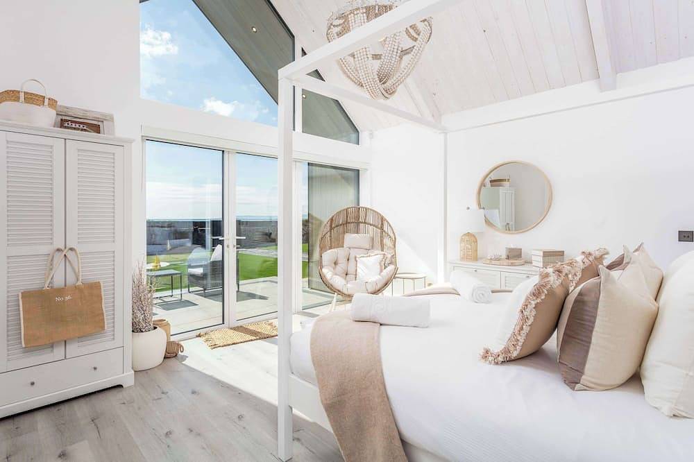 South Beach - Donnini Apartments in Troon, Firth Of Clyde
