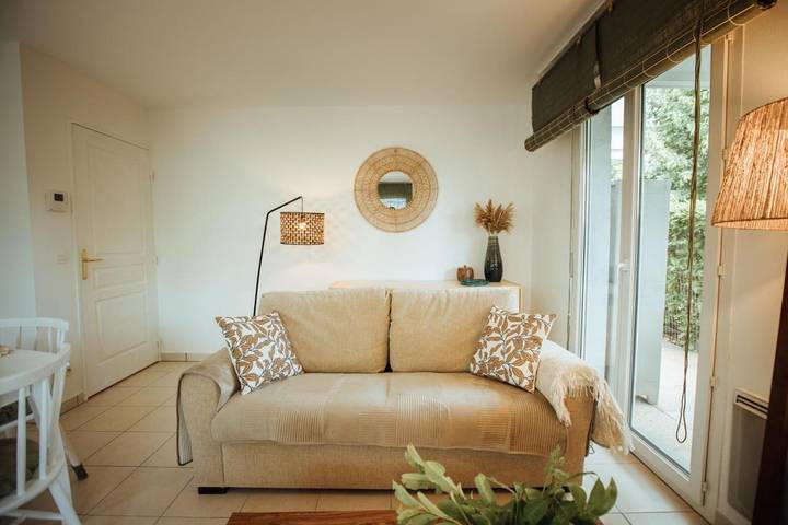 Gîte pour 4 personnes, avec terrasse à Saint-Genis-Pouilly - 4