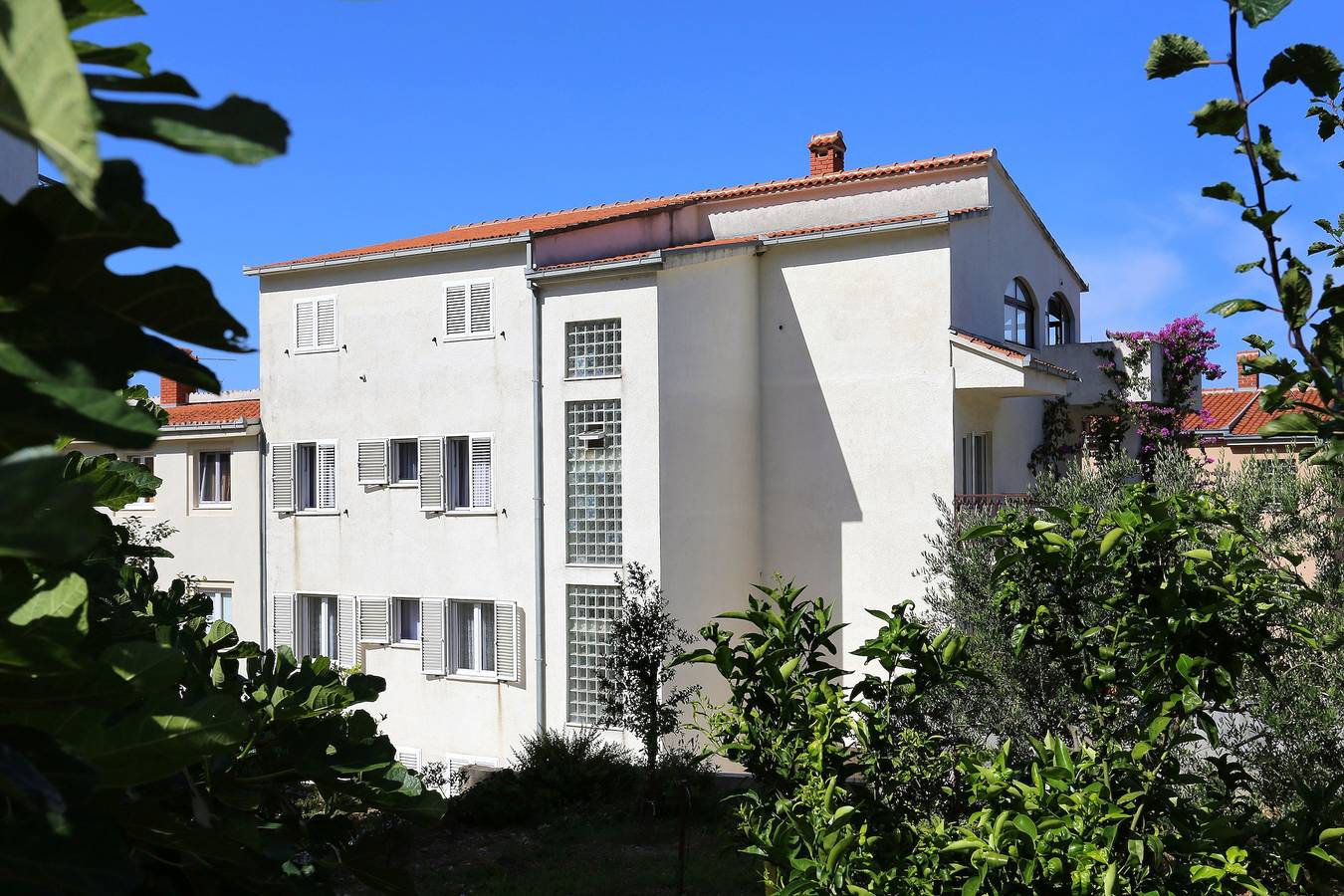Entire apartment, Three bedroom apartment with terrace Podstrana, Split A-19638-a in Podstrana, Split-Dalmatia