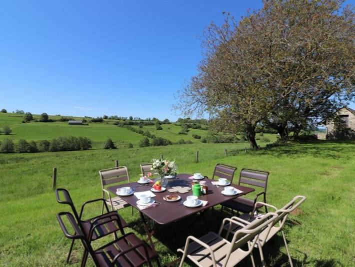 Location de vacances pour 8 personnes, avec jardin à Trizac - 2