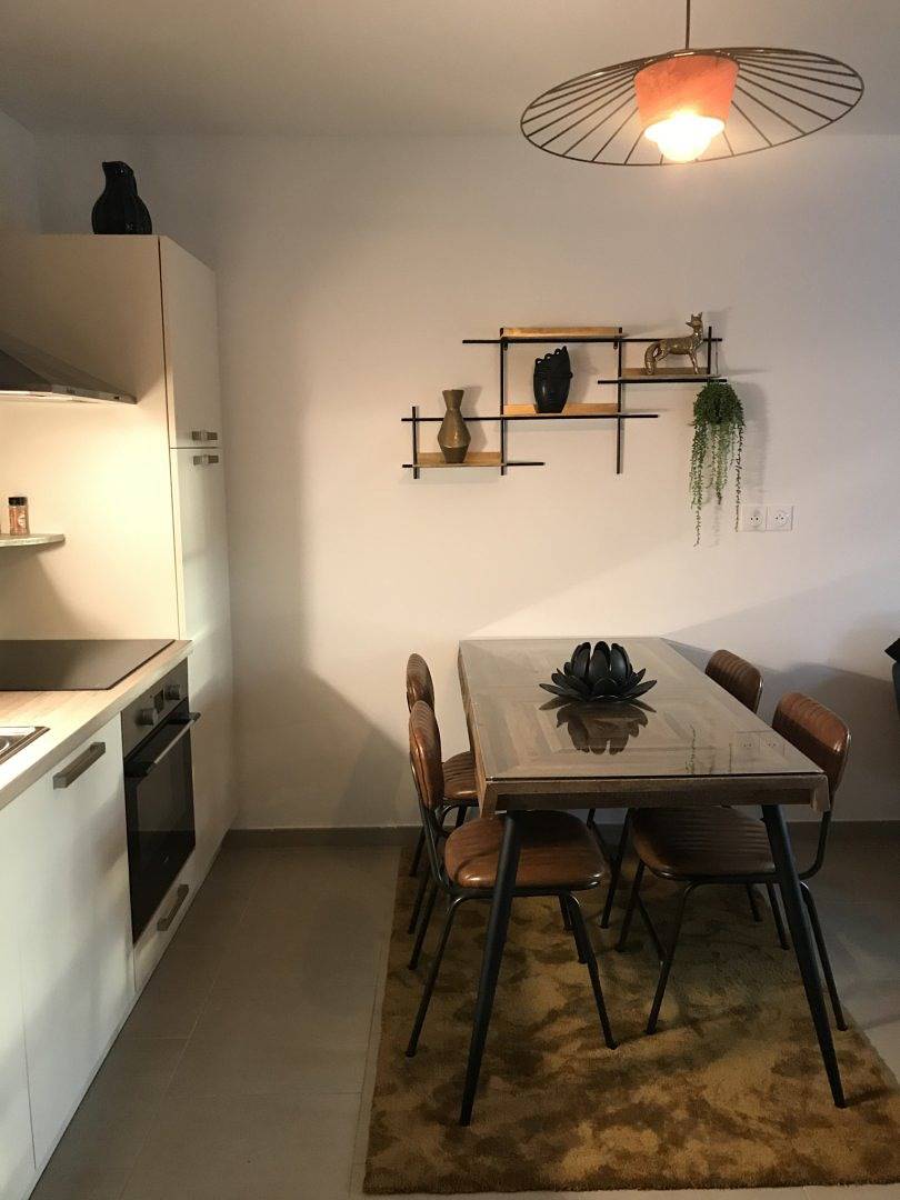 Appartement entier, "Le Refuge" appartement T2 cabine avec parking privé in Saint-Valery-sur-Somme, Région d'Abbeville