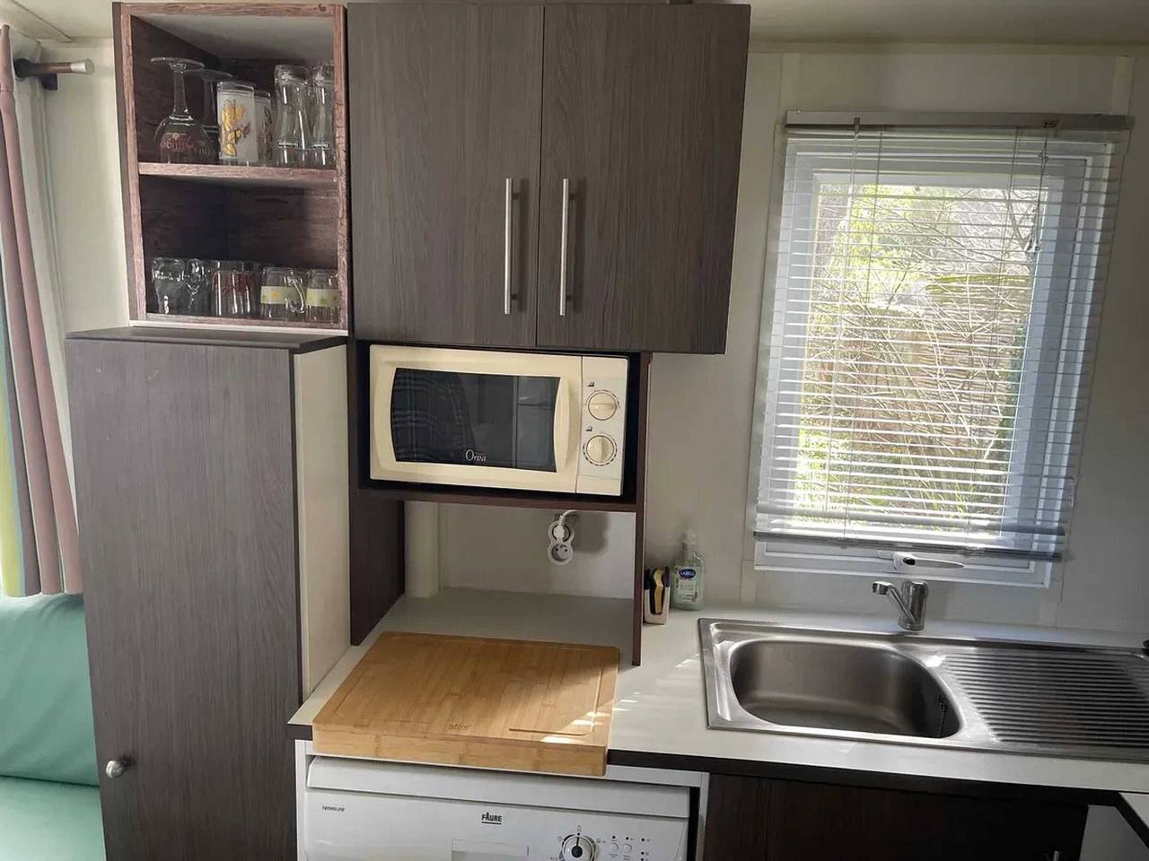 Bungalow accueillant avec vue sur la mer à Bernières-sur-Mer in Bernières-sur-Mer, Région de Caen