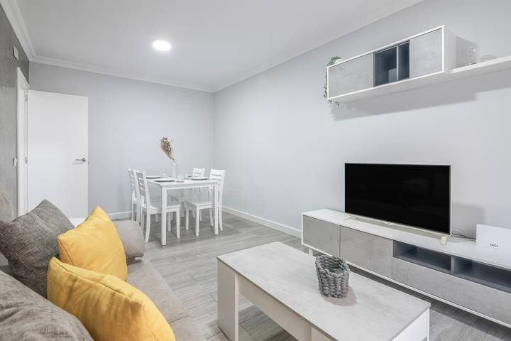 Ganze Wohnung, Grey House Apartment in Huelva – Komfort für bis zu 4 Gäste in Huelva, Costa de la Luz