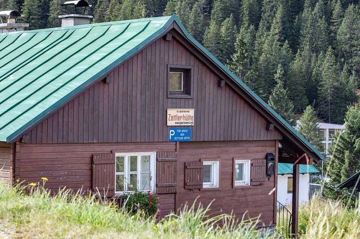 Blockhütte für 10 Personen, mit Garten - 1