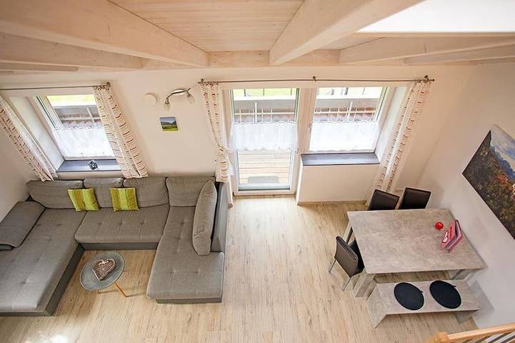 Ferienwohnung für 7 Personen, mit Garten und Balkon