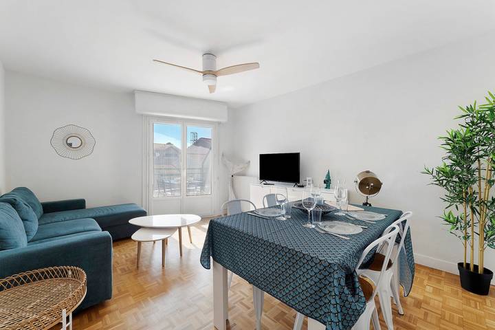 Appartamento intero, Appartamento 'Coeur De Sable - 5mn Plages' con terrazza privata, balcone e Wi-Fi in Arcachon, Arcachon e dintorni