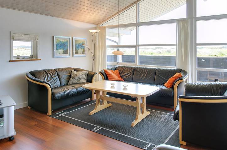 Ferienhaus für 8 Personen, mit Terrasse und Sauna sowie Whirlpool, mit Haustier in Henne Strand - 2