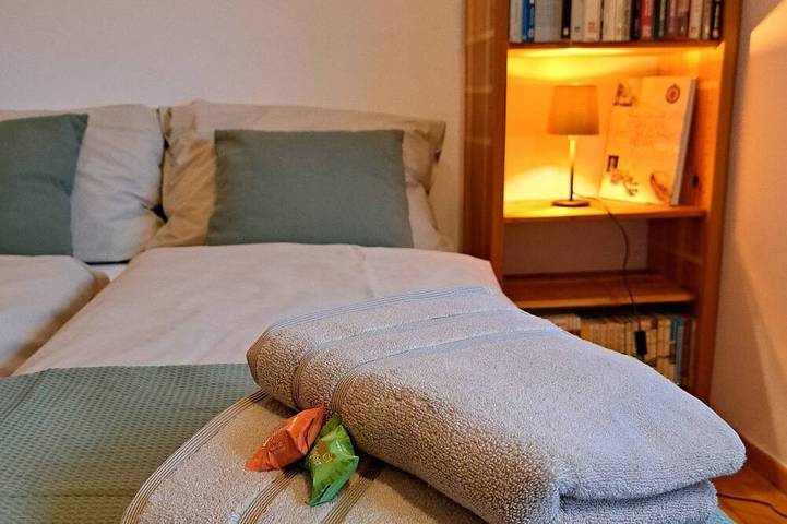Ganze Wohnung, Idyllisches Fachwerkhaus mit Kamin, Terrasse und Badewanne. Hunde willkommen! in Suderburg, Landkreis Uelzen