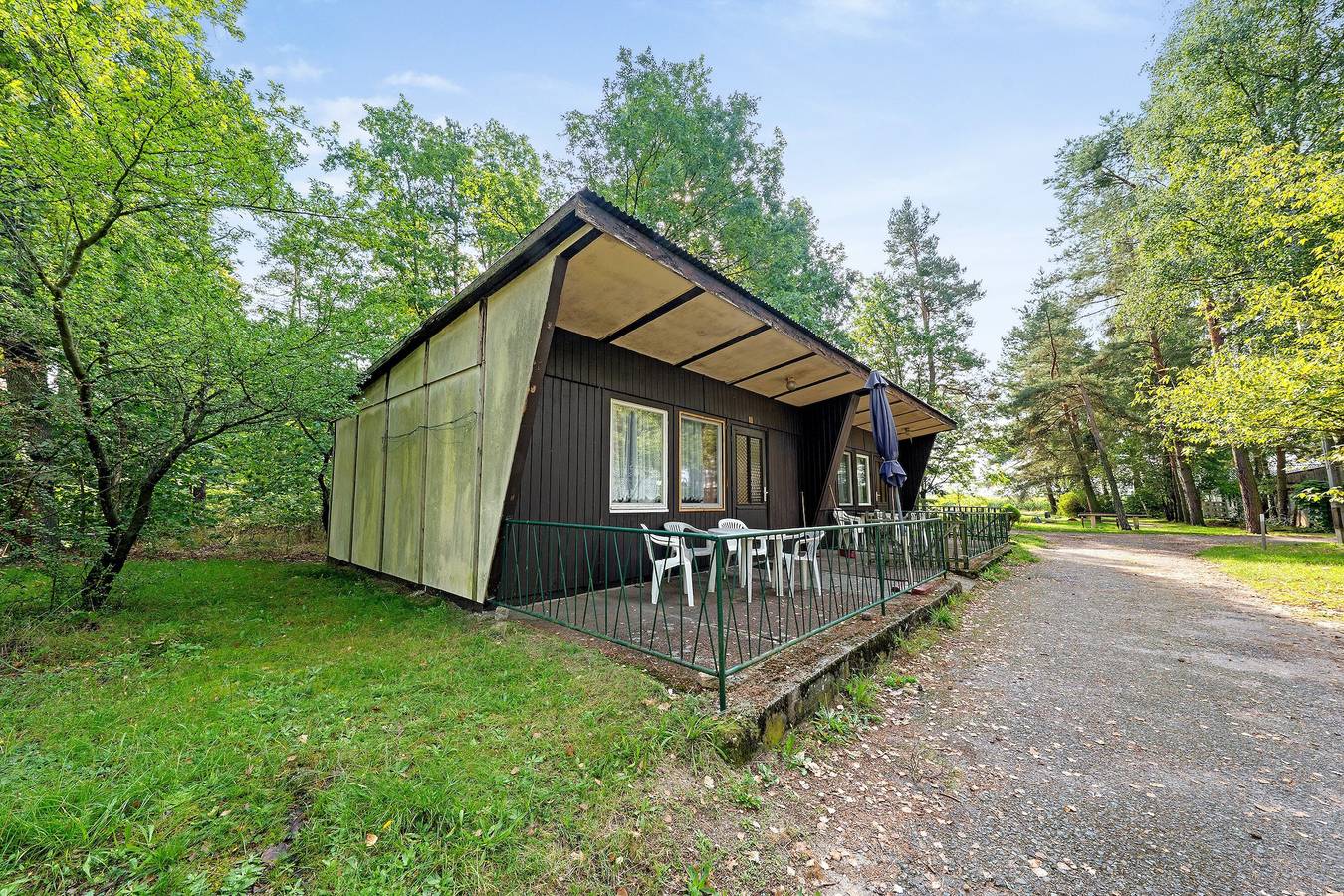 Bungalow '6 - Kimbucht' mit privater Terrasse und Gemeinschaftsgarten in Waldhufen, Oberlausitz-Niederschlesien