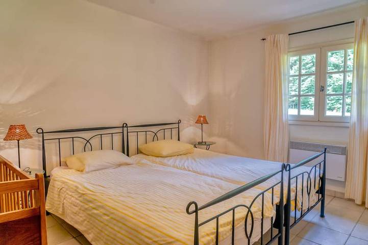 Location de vacances pour 6 personnes, avec jardin à Saint-Pierre-de-Frugie - 4