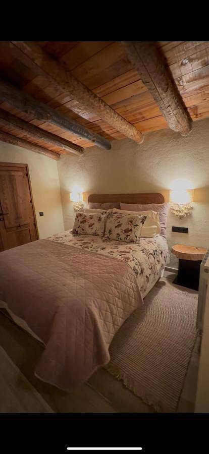 Casa rural para 12 personas, con Jacuzzi y Terraza además de Jardín y Piscina en Parque natural del Montseny - 3