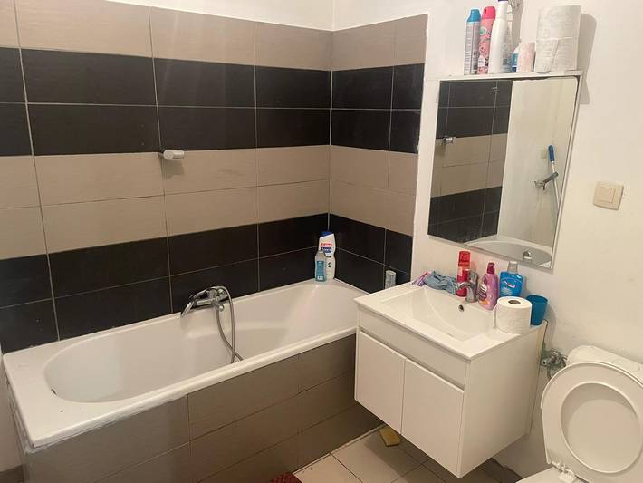 Ganze Wohnung, Moderne Wohnung in Lüttich mit Parkplatz 80 m² in Lüttich, Lüttich und Umgebung