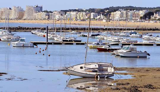 Gîte pour 4 personnes, avec vue dans Port D Echouage Pornichet