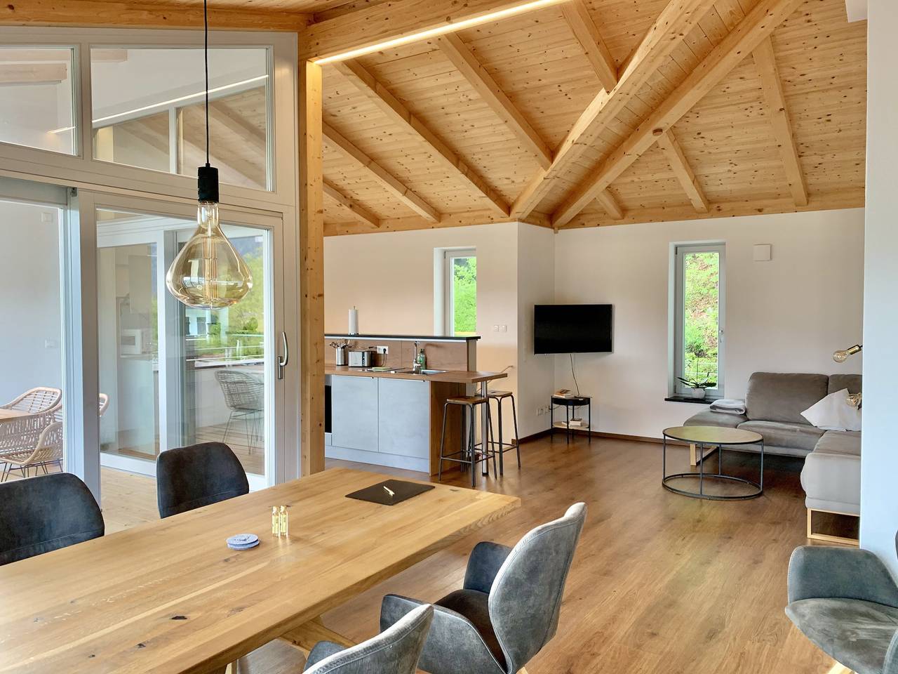 Ganze Ferienwohnung, Panoramaferienwohnungen Prinzregent - Turm West, 2 sep. Schlafzimmer, Wohnküche 100qm in Berchtesgaden, Berchtesgadener Alpen