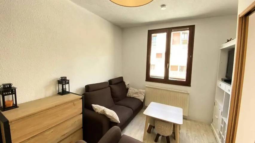 Gîte pour 9 personnes, avec balcon, animaux acceptés à Péone - 3